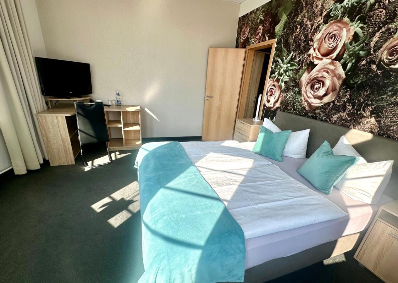 Hotel "Central" Inh Carolin Krause Bitterfeld-Wolfen Exteriér fotografie
